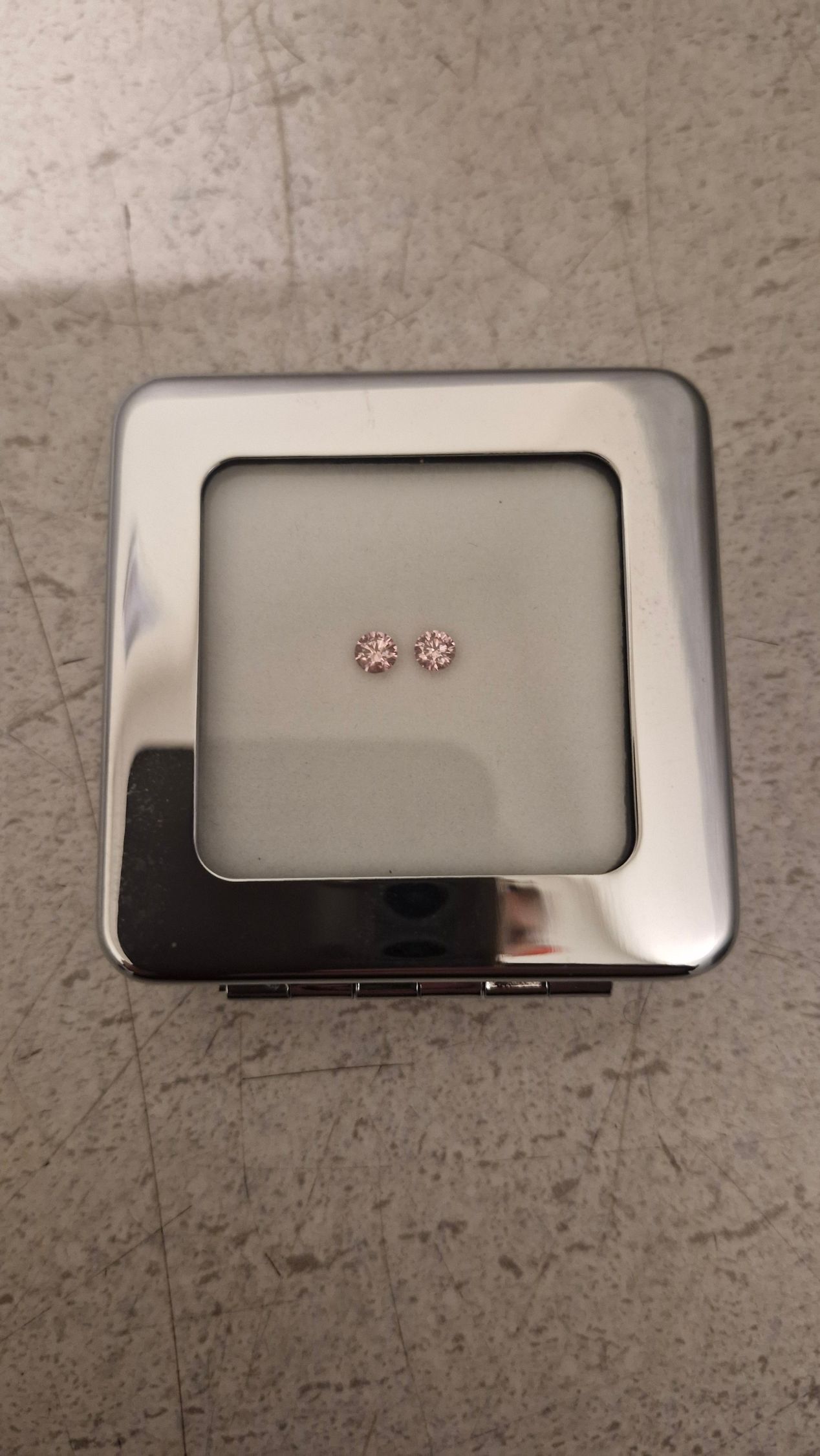 CERTIFIED ARGYLE Round Diamond 0.21ct 5PP SI2