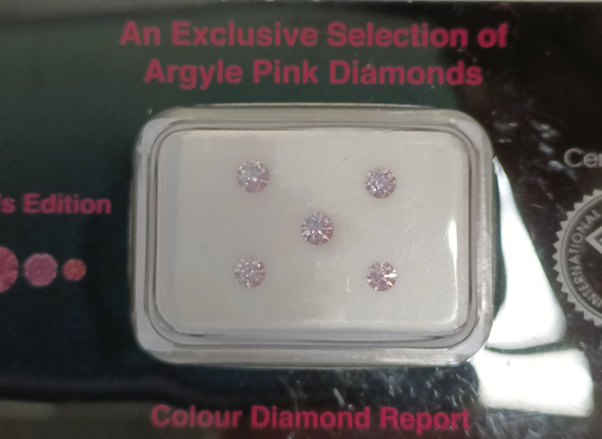 COLLECTORS EDITION ARGYLE Round Diamonds 5 =0.27CT TDW 5P EQ SI2