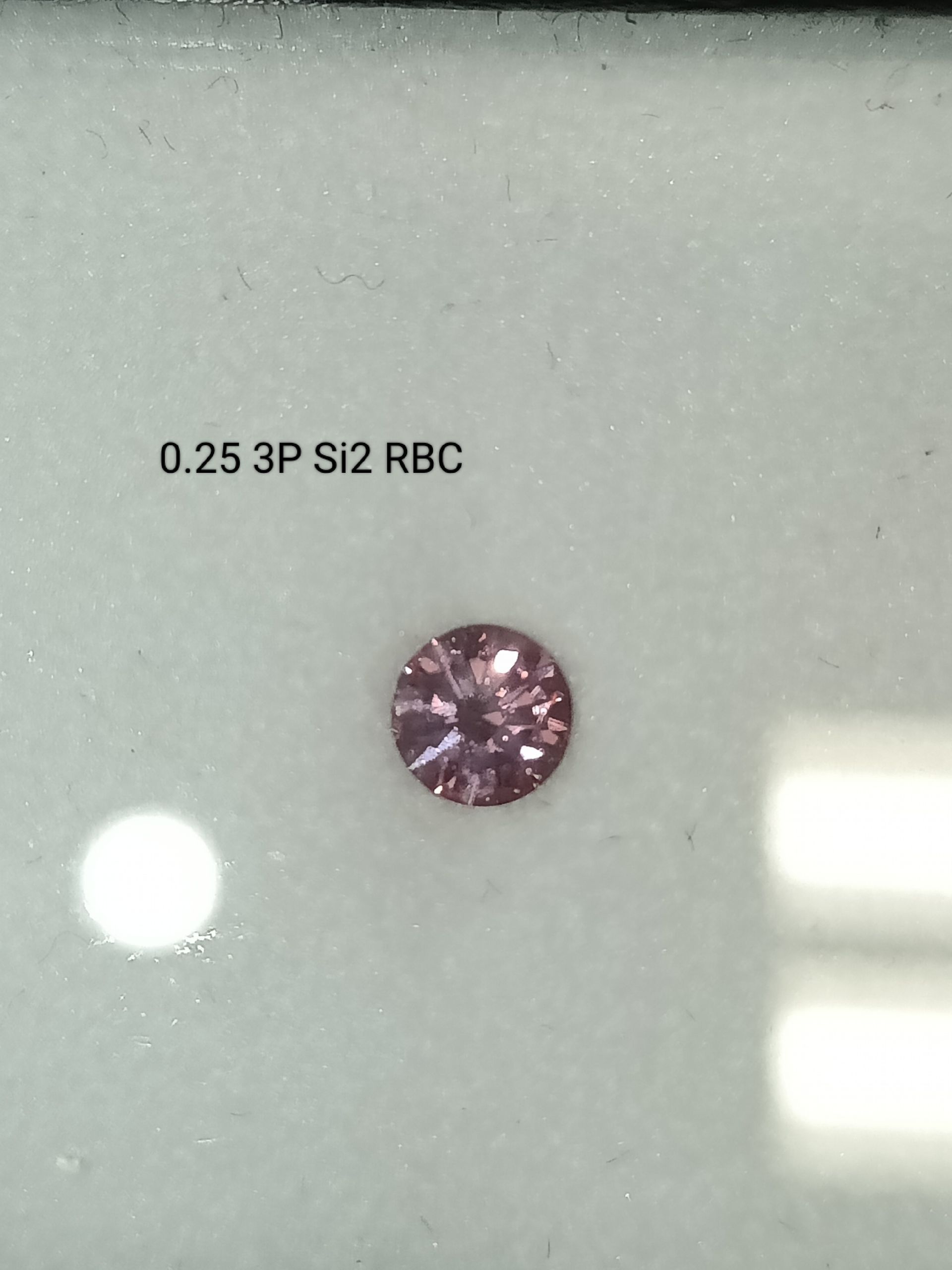 CERTIFIED ARGYLE Round Diamond 0.25ct 3P SI2