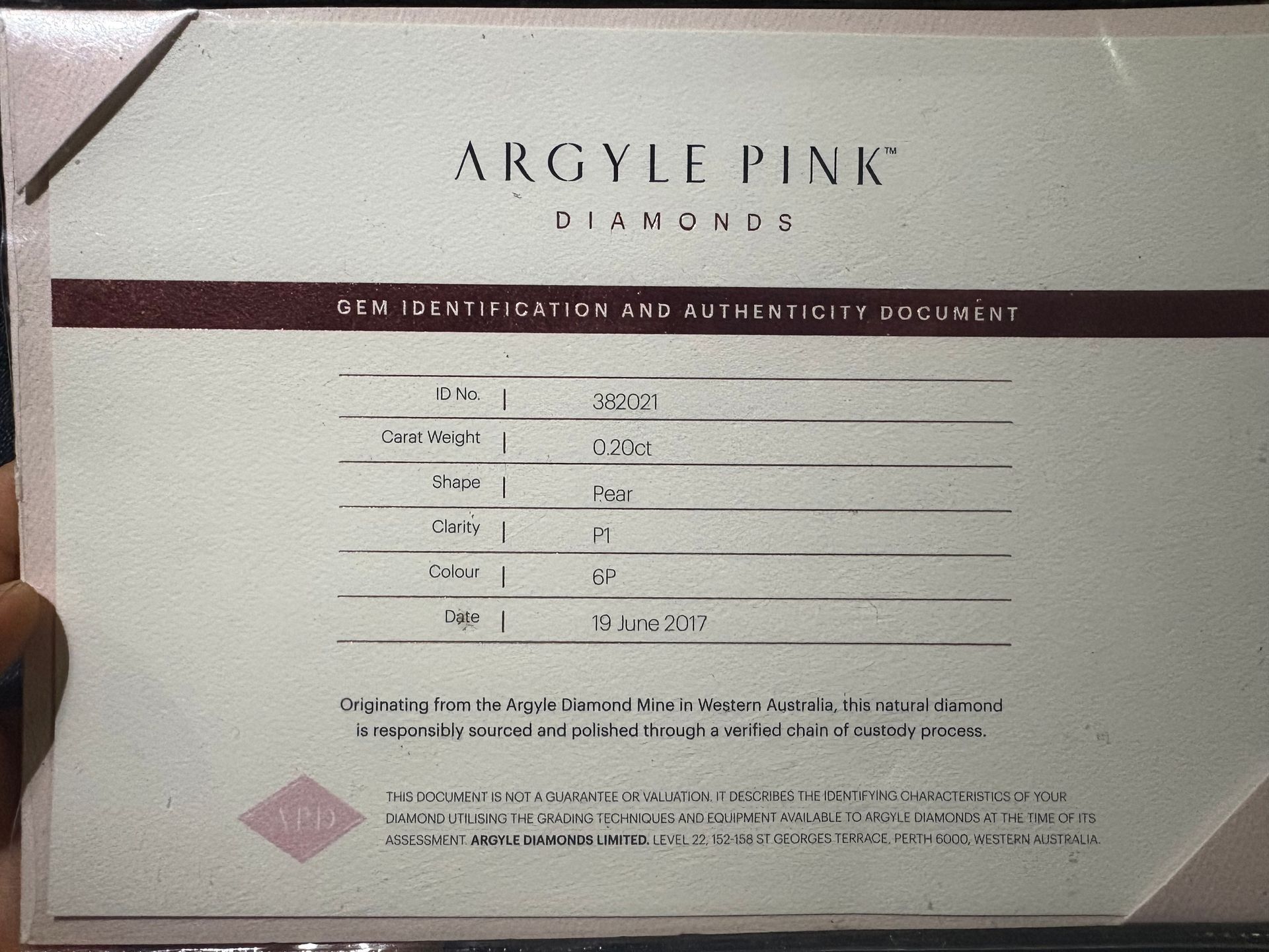 CERTIFIED ARGYLE Pear Diamond 0.20ct FIP 6P P1