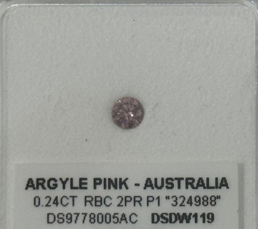 CERTIFIED ARGYLE Round Diamond 0.24ct 2PR P1