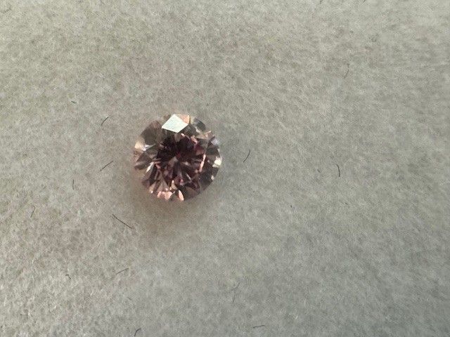 CERTIFIED ARGYLE Round Diamond 0.16ct 6P SI2