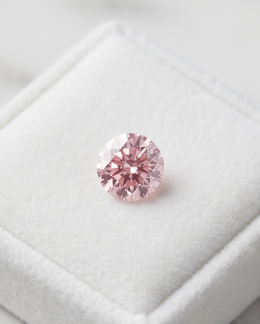 CERTIFIED ARGYLE Round Diamond 0.08ct 7PR SIAV