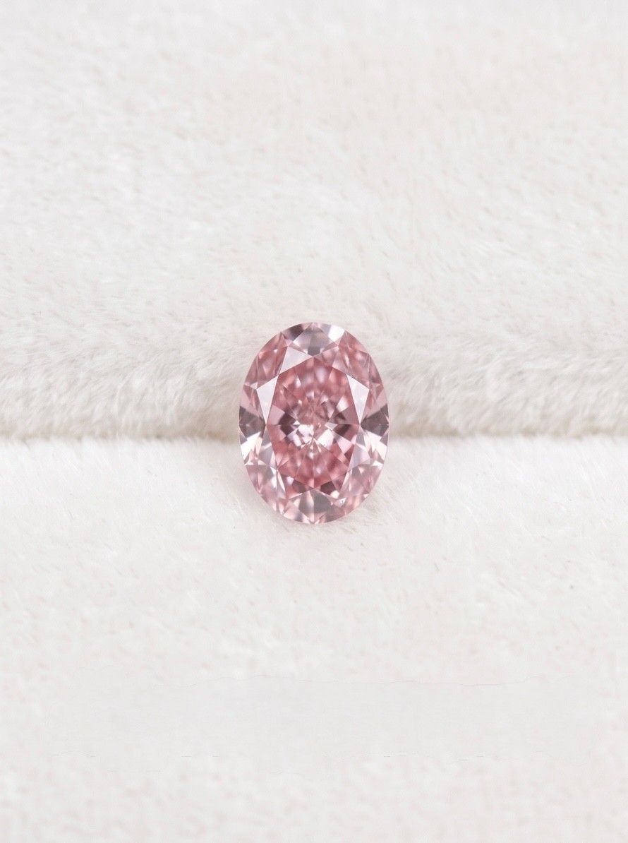 CERTIFIED ARGYLE Oval Diamond 0.26ct 6P P1