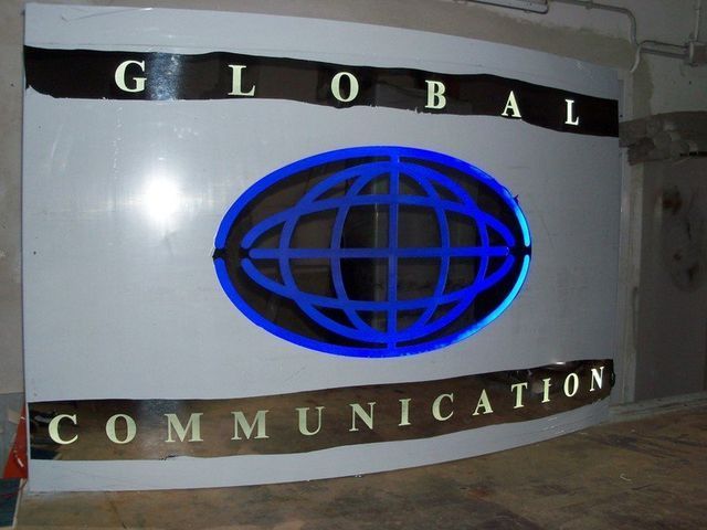 Insegne retroilluminate in acciaio inox Catania