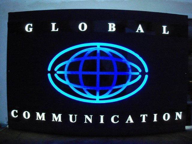 Insegne retroilluminate in acciaio inox Catania