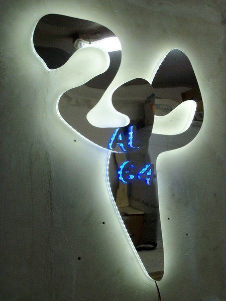 Insegne retroilluminate in acciaio inox Catania