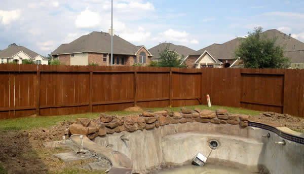 After Staining of Outdoor Fence — Pearland, TX — Fence Keeper
