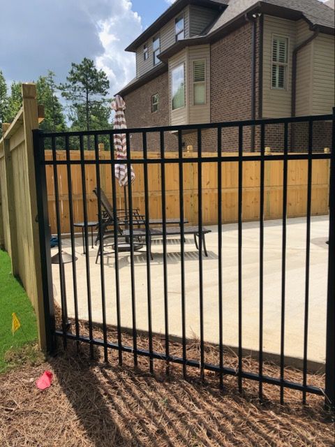 decorative fencing alabaster al