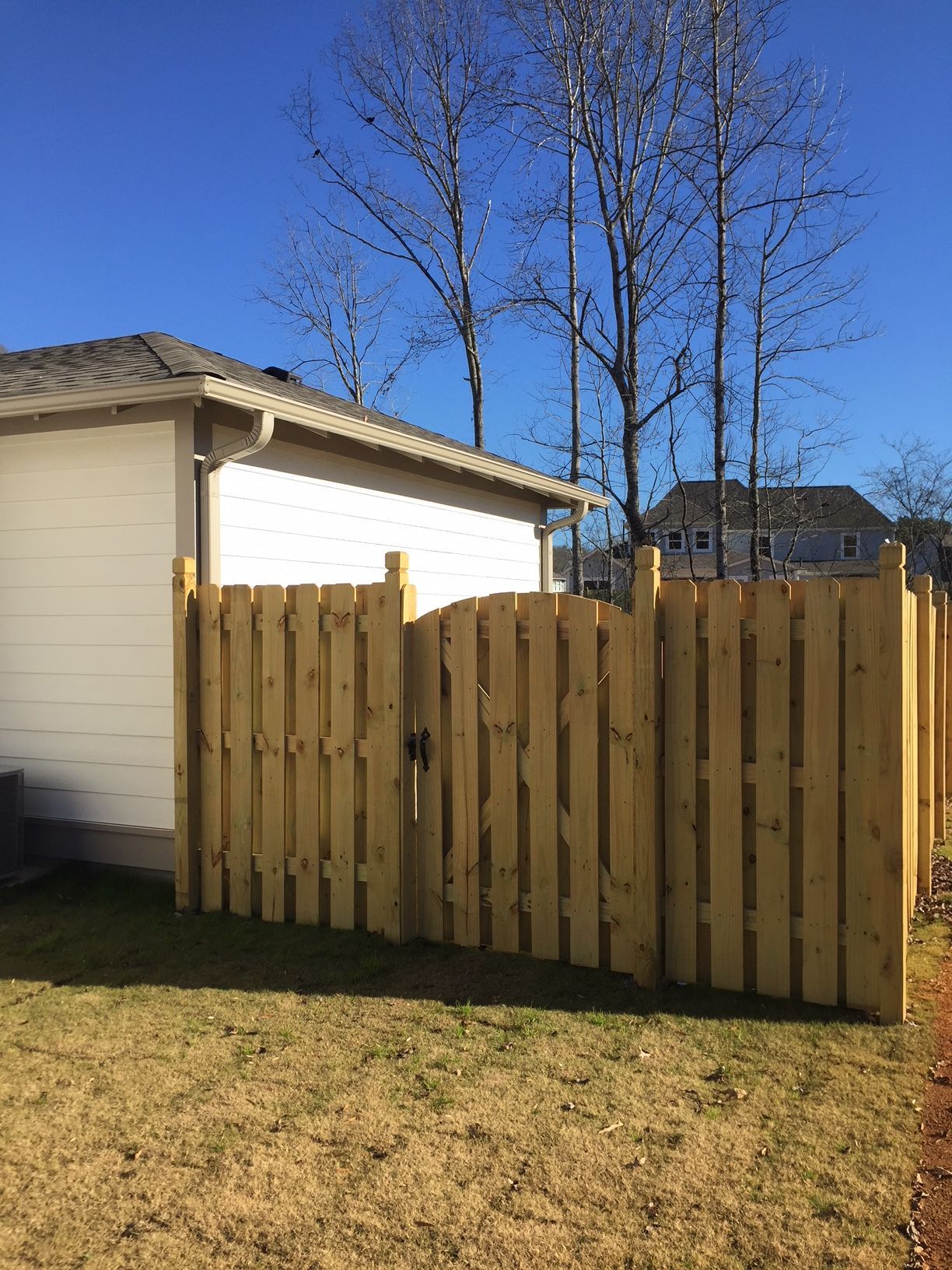 wood fence installation alabaster al