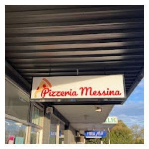 Picture of Pizzeria Messina overhead sign during daylight hours.