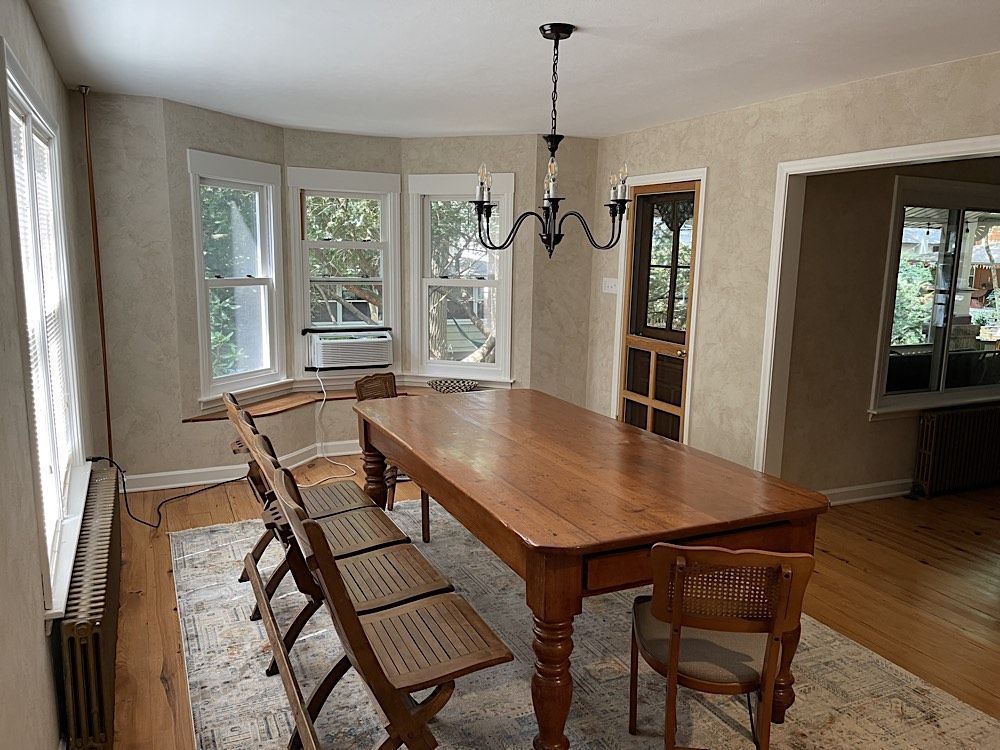 Subtle decorative painting applied to dining room walls. Call us for  decorative painting in Lancaster, Reading, and Lebaonon.