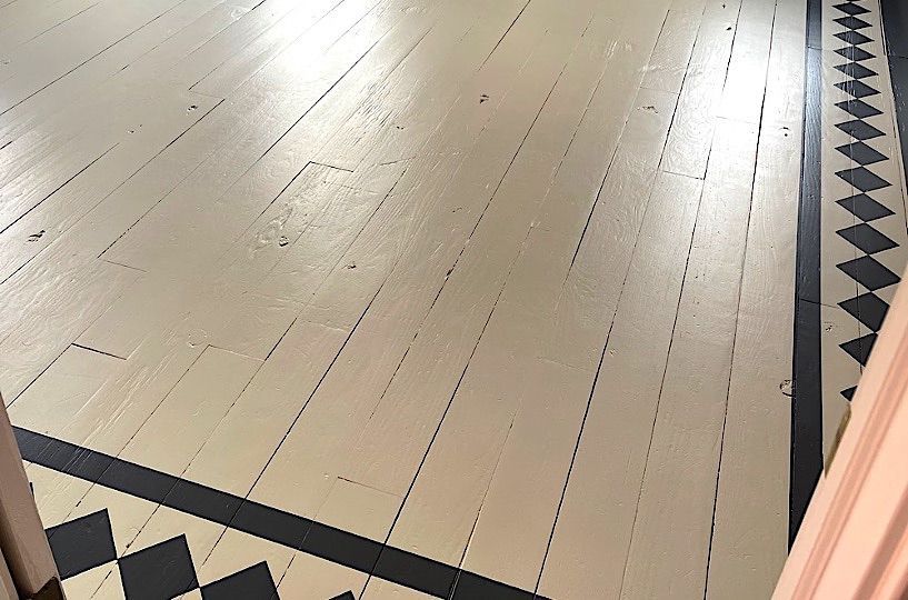 Painted wood floor border