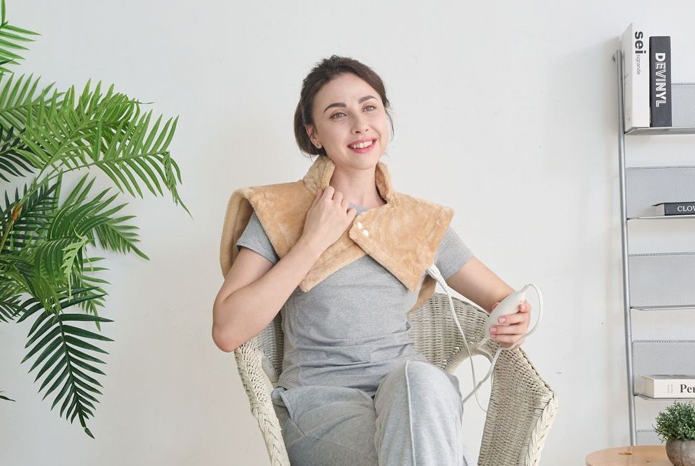 Neck and Shoulders Relaxing Heated Comfort Wrap