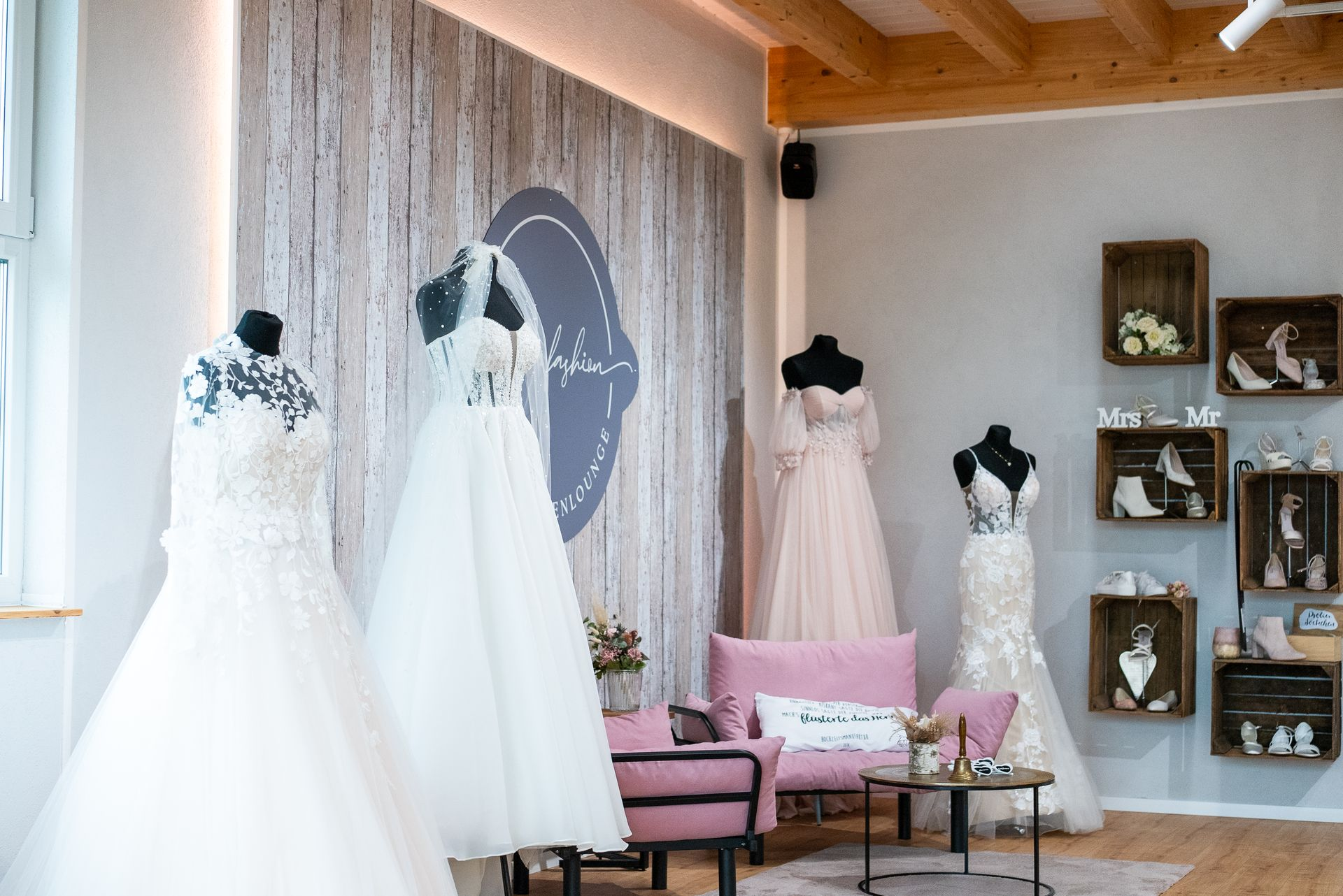 donna-fashion Showroom