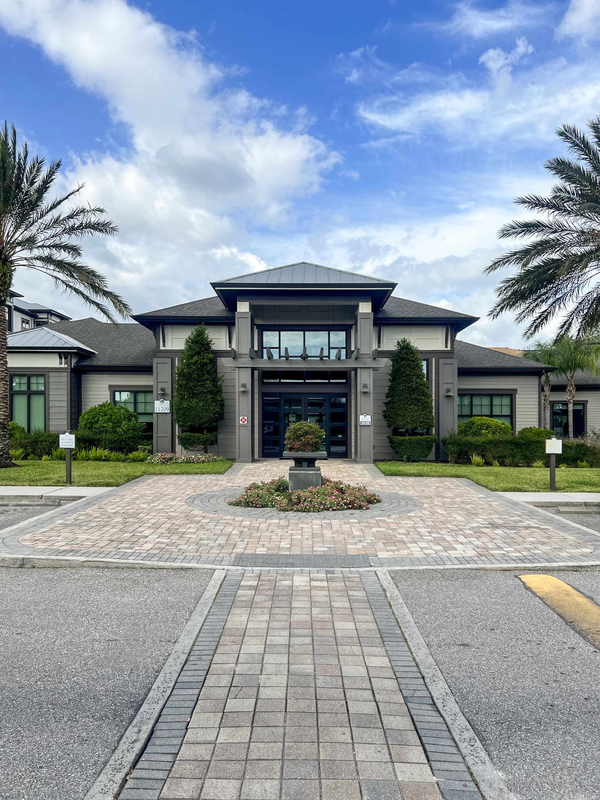 exterior view of the Creekside Ranch Apartments front entrance