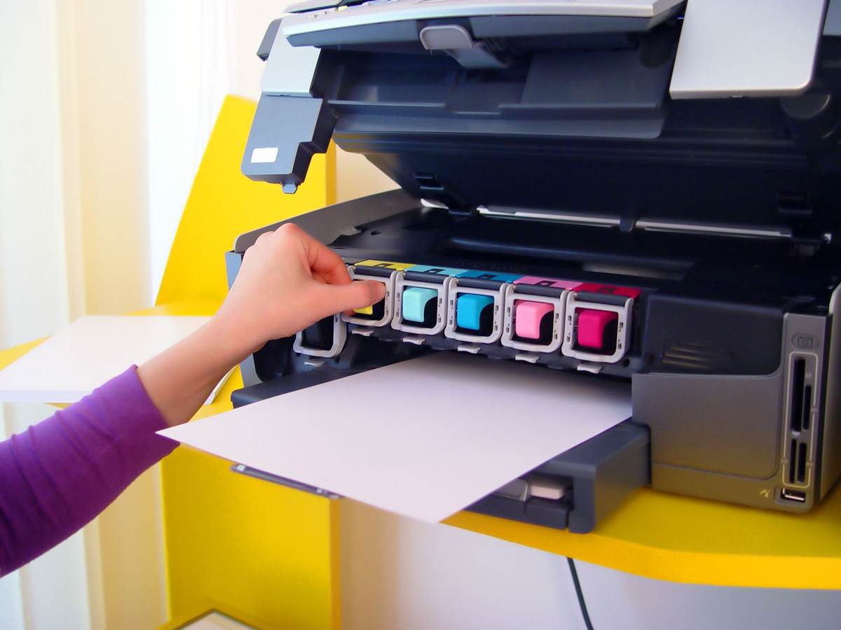 Teachers and school employees get a discount on printer ink and toner from 1ink! Use your education discount to save on ink and toner cartridges for HP, Lexmark, Brother, Dell, Samsung, Canon, Epson, Xerox and more.