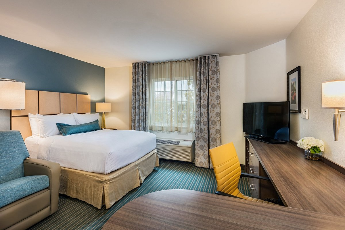 Educators get special rates at Candlewood Suites and IHG hotel properties.
