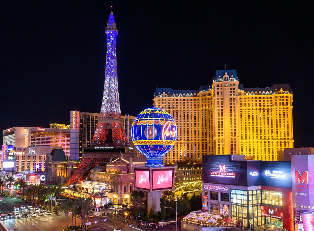 Teachers, school staff, professors, and college students enjoy discounted stays at Paris Las Vegas Hotel & Casino.