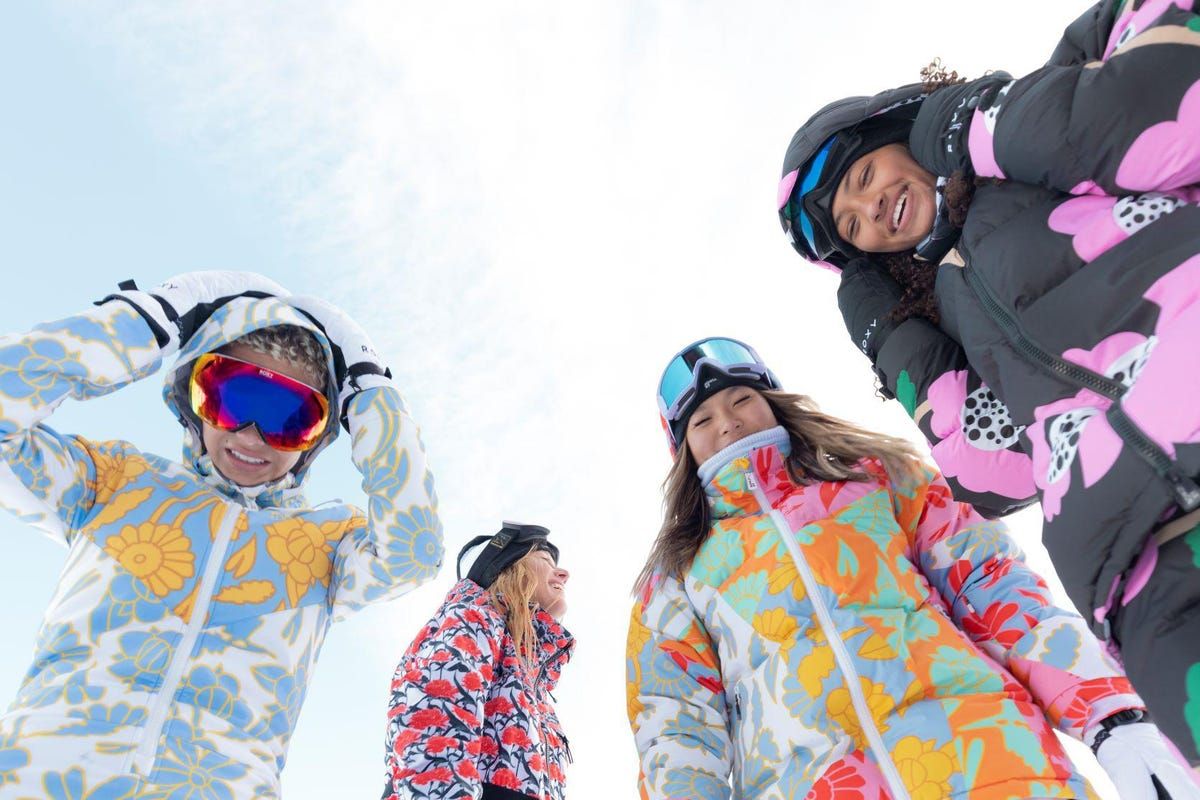 Teachers and service personnel get exclusive discounts on Roxy apparel, swimwear, footwear, snowboarding essentials, and more.