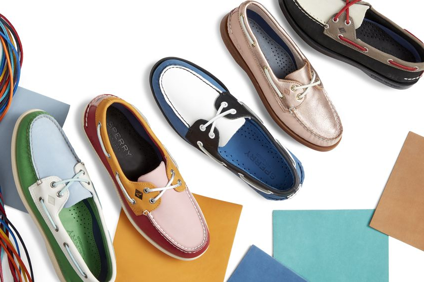 Teachers and students get a 20% discount on Sperry footwear for men, women, and kids.