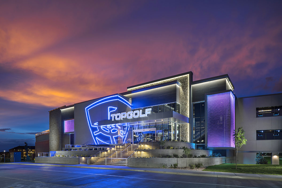 Educators receive up to 20% off at Topgolf!