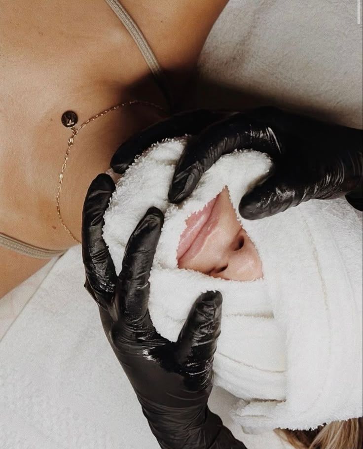 Customized facial performed by licensed aesthetic provider in pensacola 