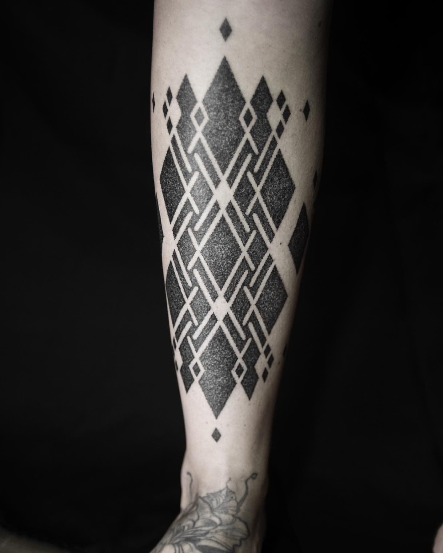 Geometric Blackwork Tattoo by Lex at Black Gold Tattoo Co in Edmonton Alberta Canada