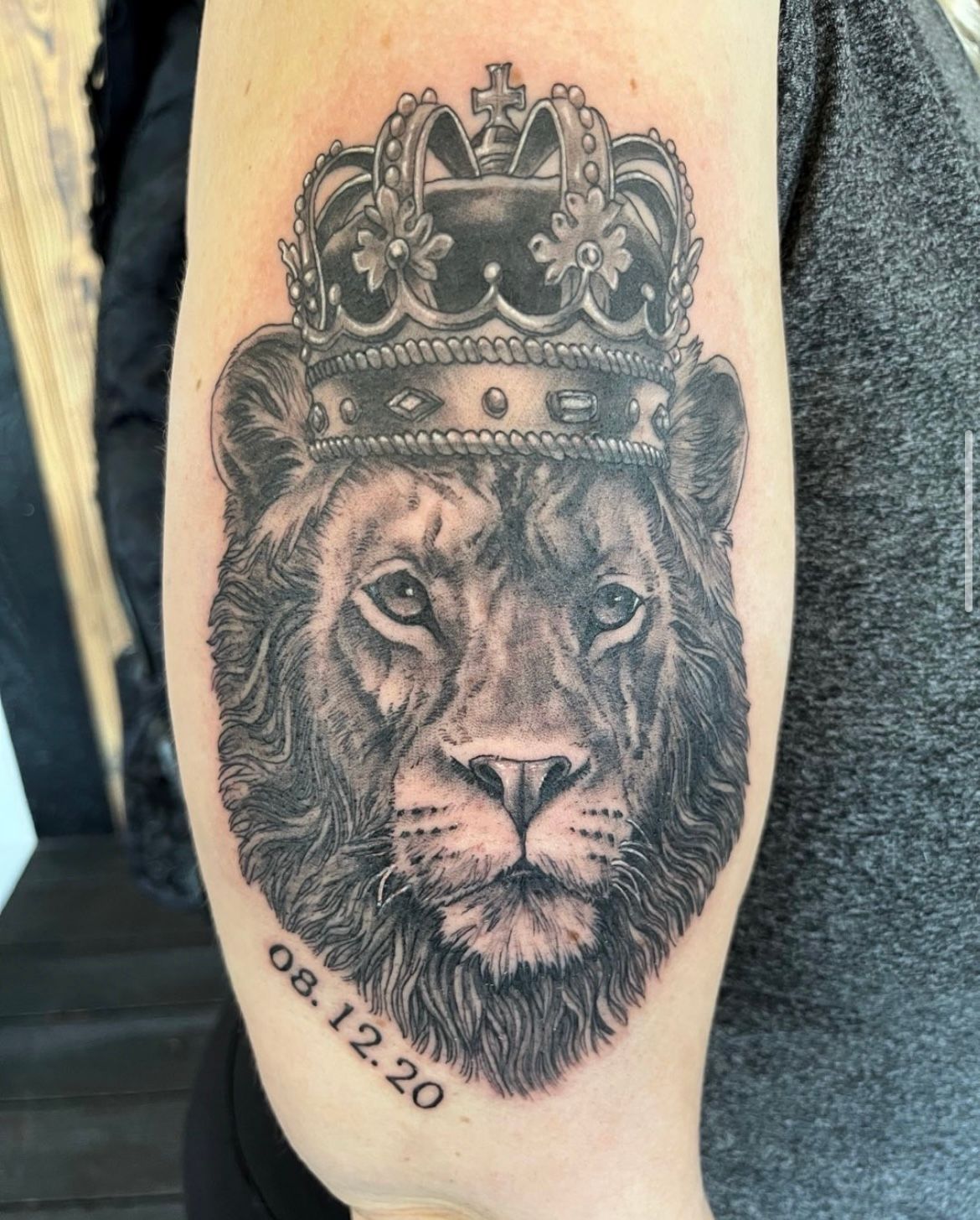 Lion and Crown Tattoo by Chad Lavers at Crimson Empire Tattoo in Edmonton Alberta Canada
