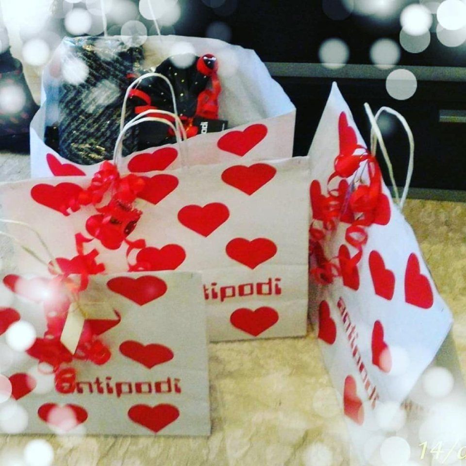 busta plastificata a tema cuori