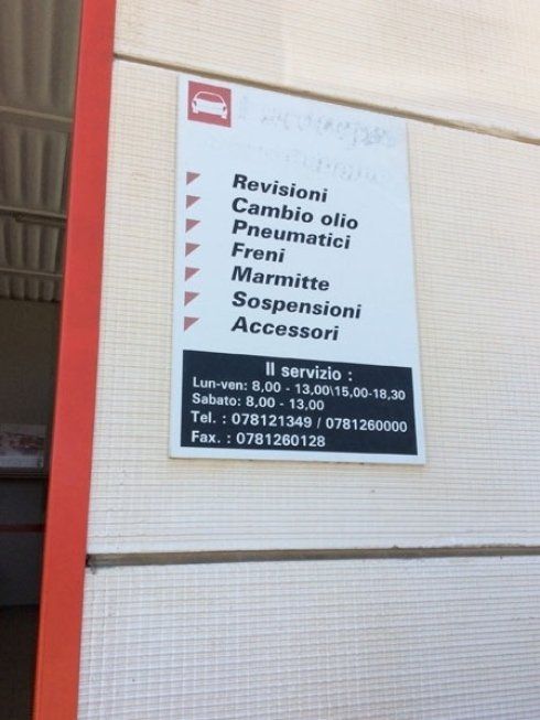 ingresso ad auto officina