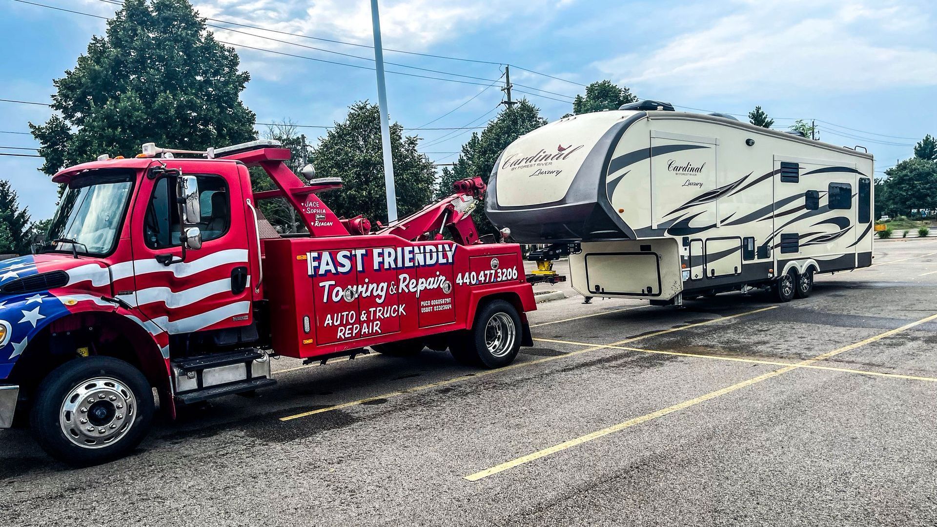 Medium towing at Fast Friendly Repair & Towing in Painesville, OH