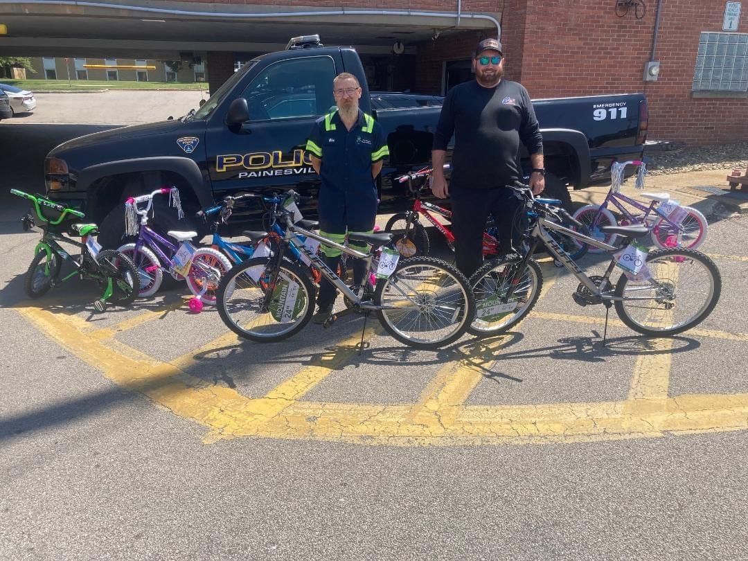 Fast Friendly Repair & Towing in Painesville, OH donating kid's bicycles.