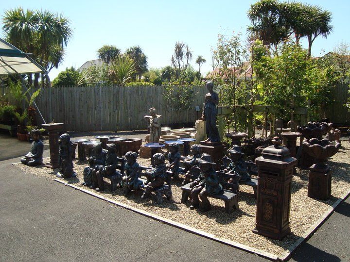 Easter Island Garden Centre - outdoor decorations