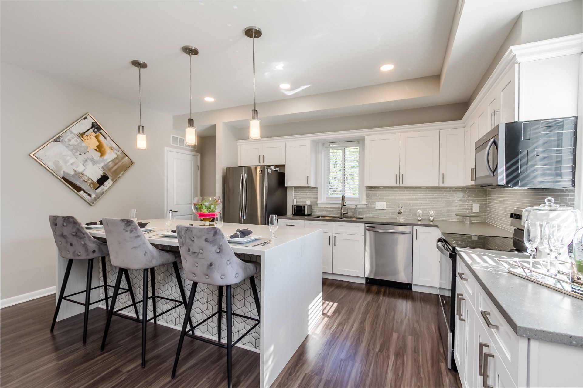 La Croix Court Apartments kithcen