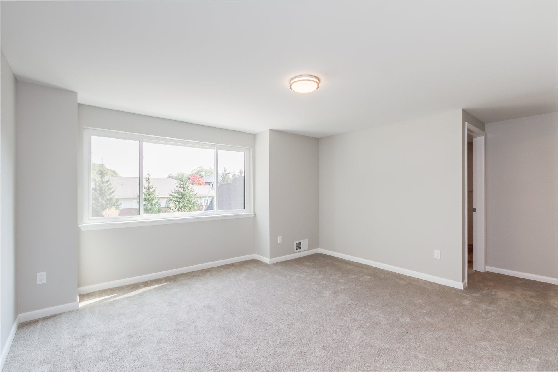 La Croix Court Apartments bedroom