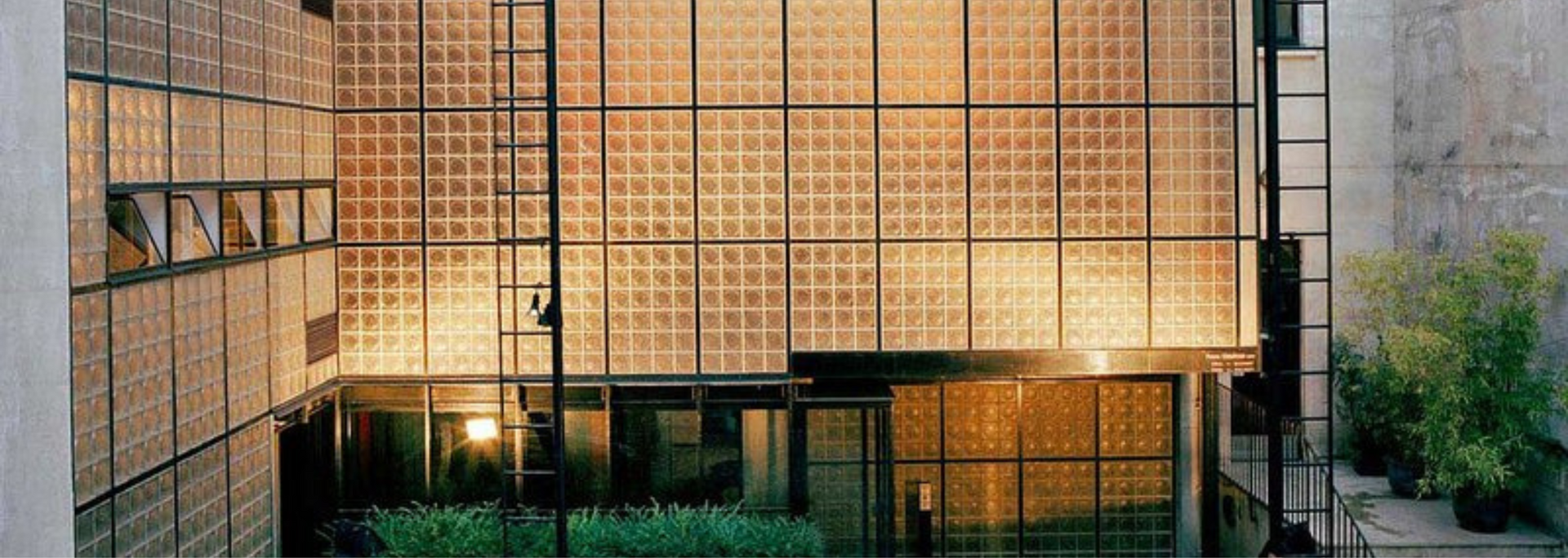 Picture of Maison de Verre in Paris.