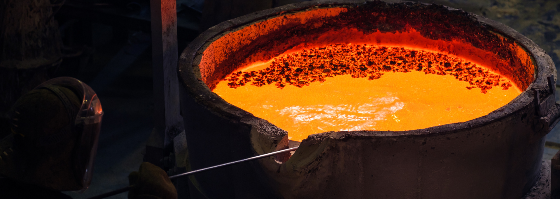 Picture of a vat of molten glass.