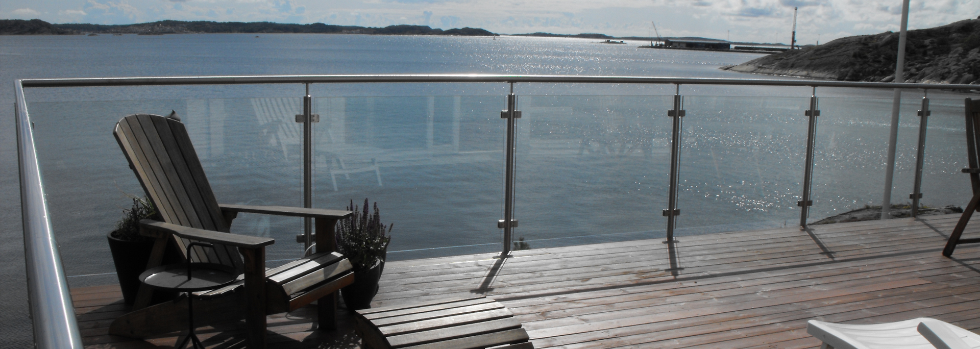 Picture of a a glass balustrade