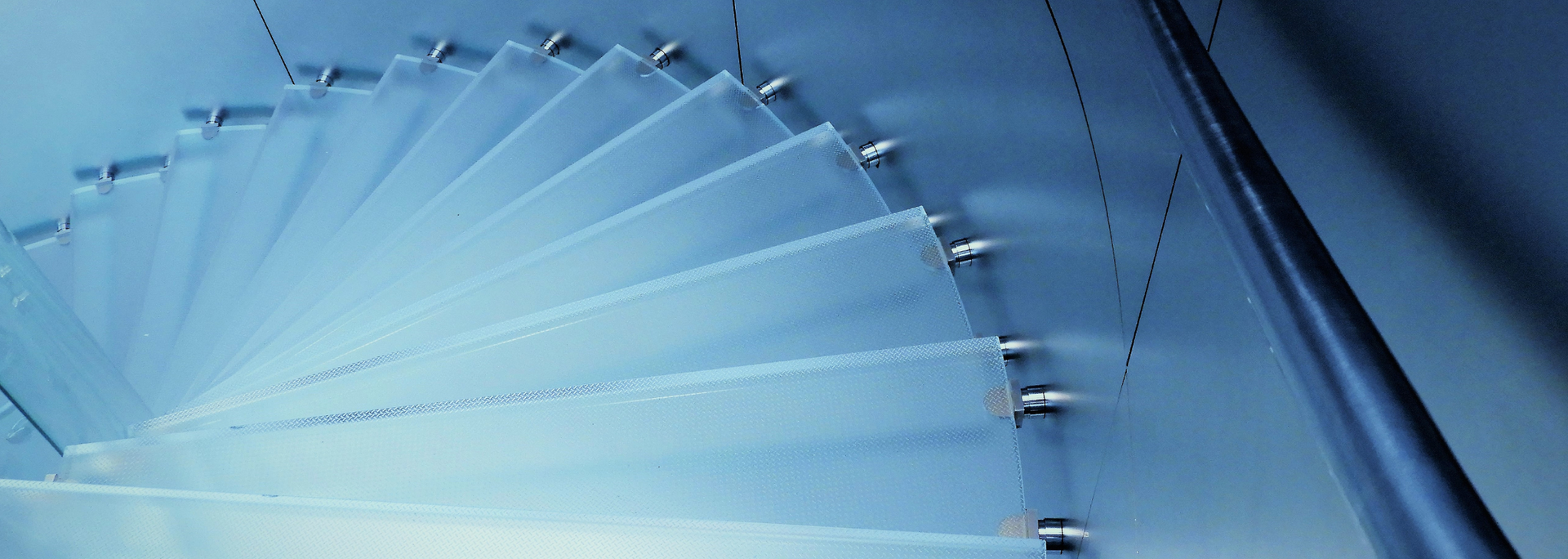 Picture of a glass staircase. 