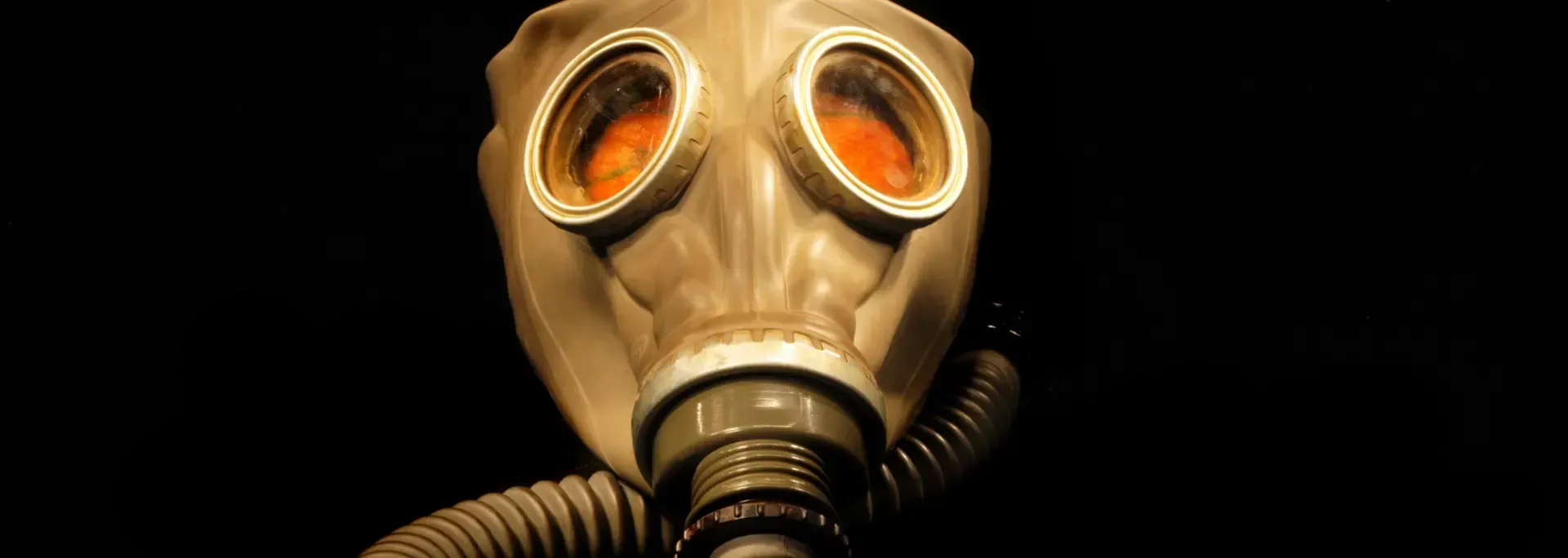 Picture of a WWI gas mask