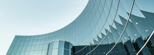 Imagen de un edificio hecho de cristal. Imagen de un edificio hecho de cristal.
