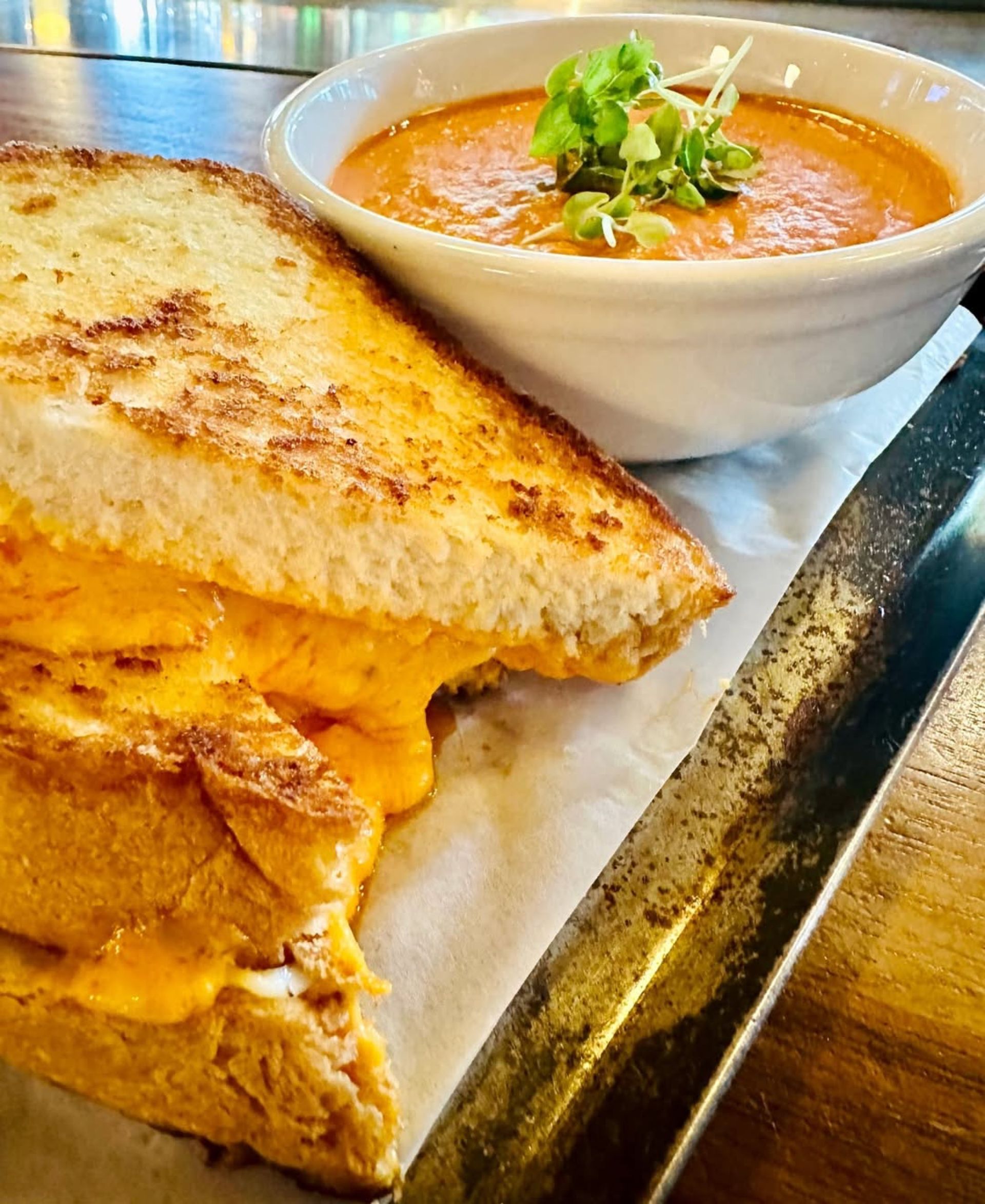 HEARTY BEEF AND BEANS, AGED CHEDDAR, SOUR CREAM, JALAPENO MAPLE CORN BREAD