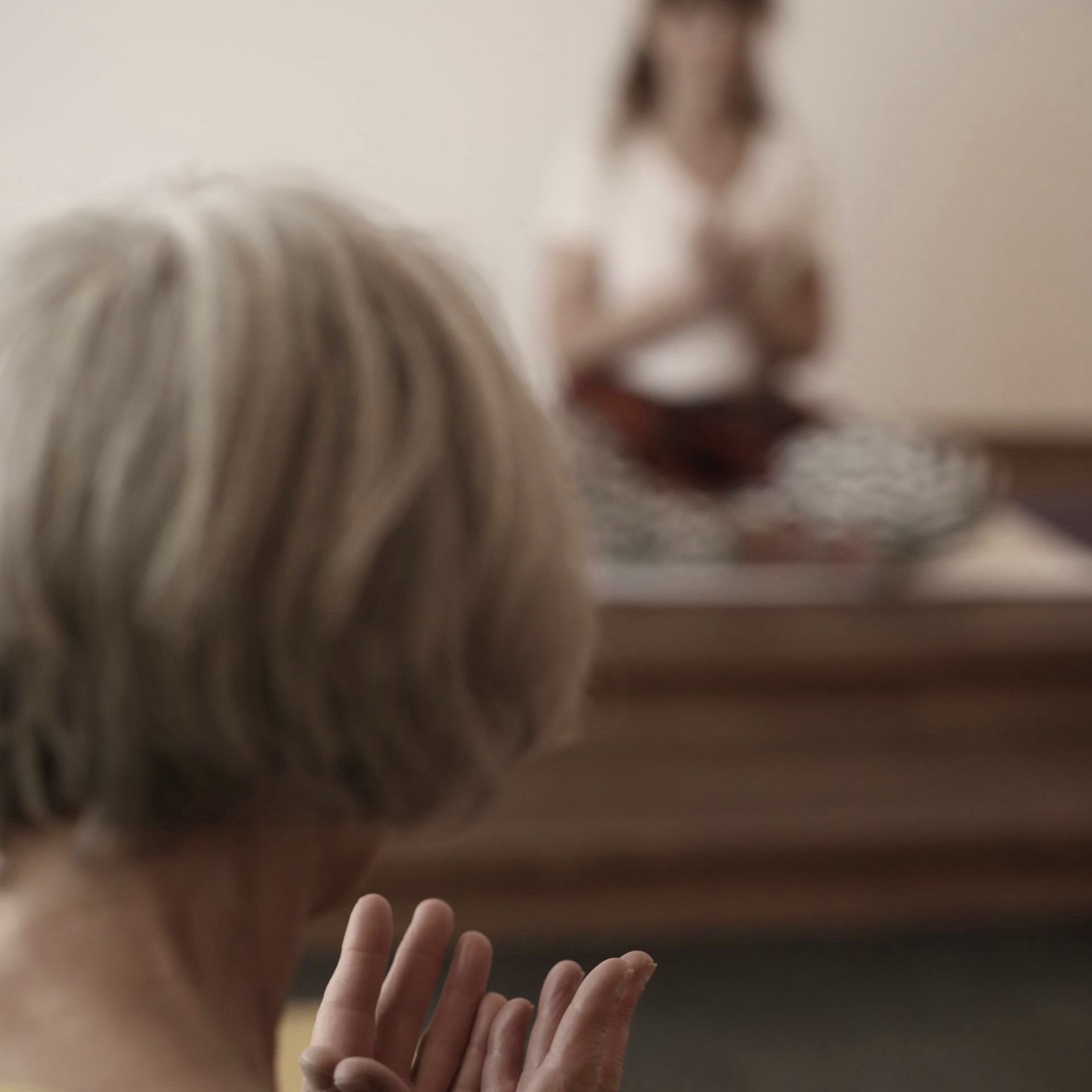 YOGA für Senioren 60+ Yoga 70+Yoga 