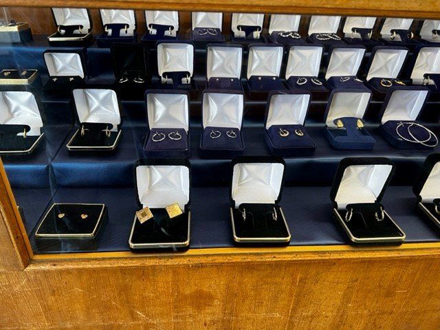 Gold Pendants | Kannapolis, NC | Jewelry & Loan Co