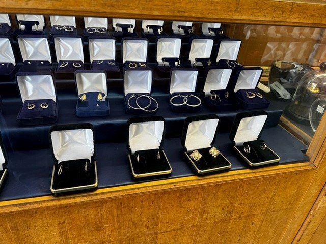 Earrings | Kannapolis, NC | Jewelry & Loan Co