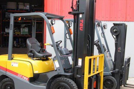 Electric fork lift