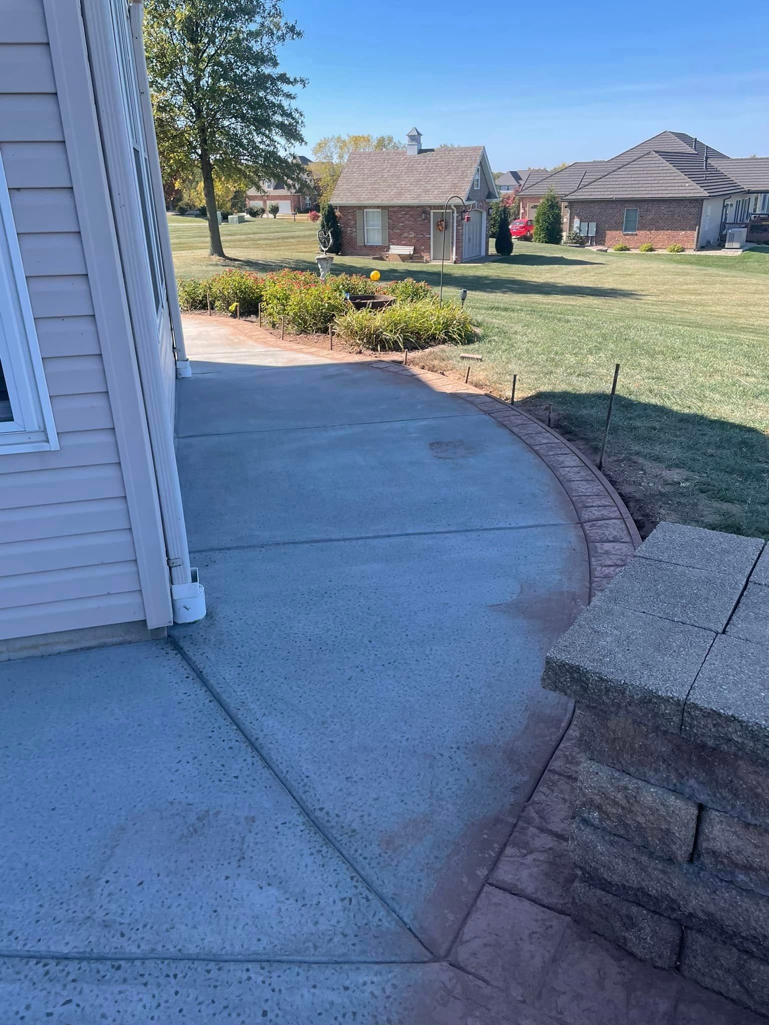 Brick Border Patio - Waterloo, IL - Hoffman Concrete LLC