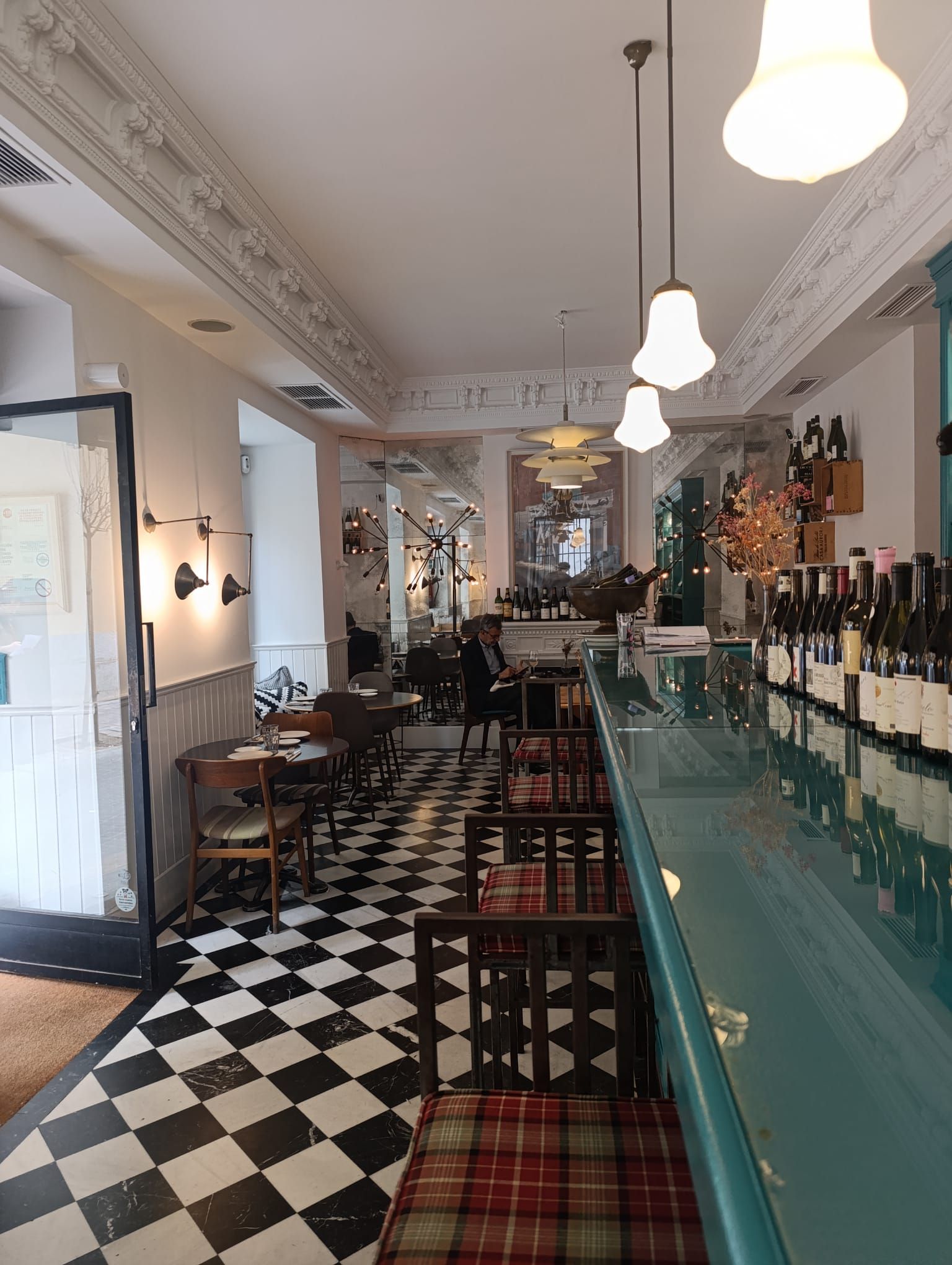 Ganz-Wine-Bar-madrid