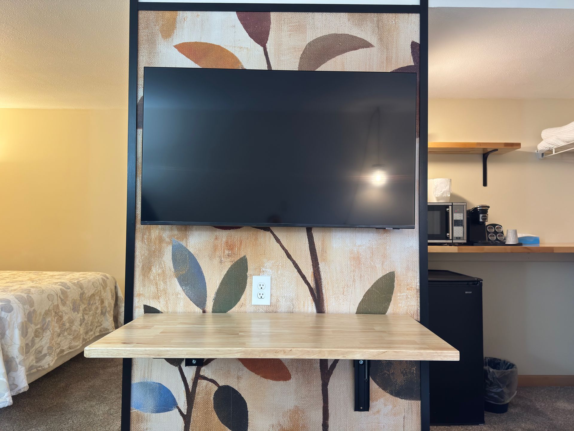 55 inch tv and fold down desk
